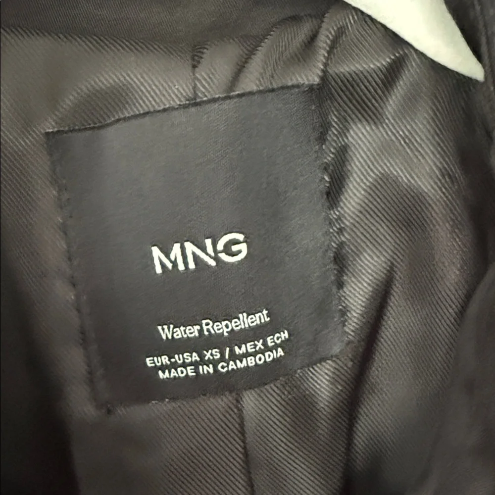 Mango Water-Repellent Black Jacket with Branded Label - Picture 2 of 13